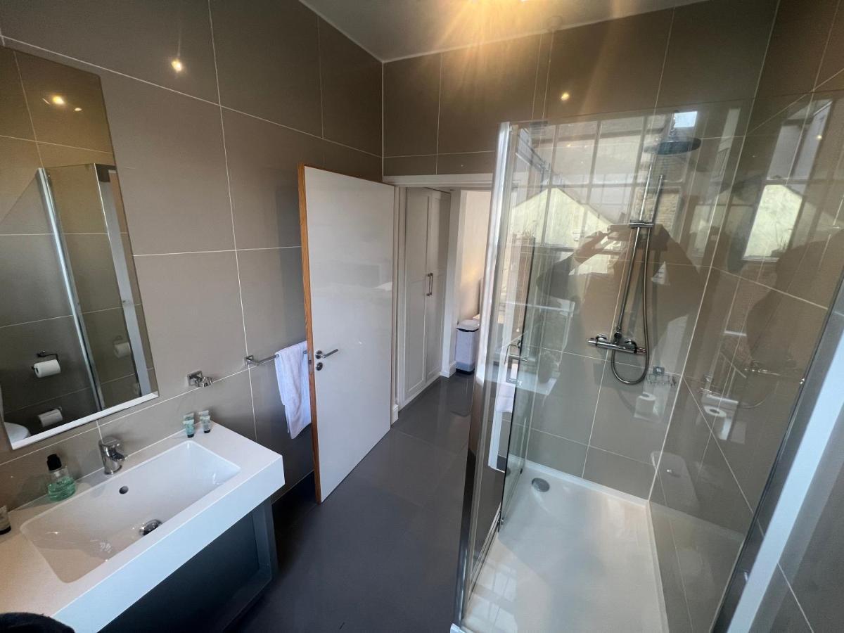 Sun Street Aparthotel Lancaster Zewnętrze zdjęcie